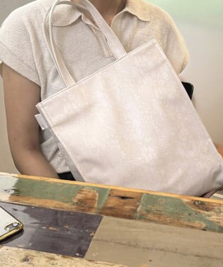 ROOTOTE 1052【ルートート】LT.アーキャトル.クラシック-C 04：フラワー アイボリー