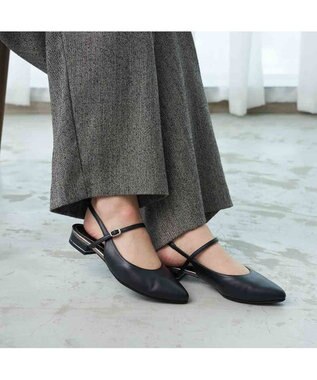 Riz raffinee バックストラップパンプス ブラック