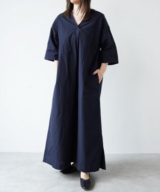 WHITE MAILS 【阿久津ゆりえコラボ】フロントタック Vネック ワンピース ダークネイビー
