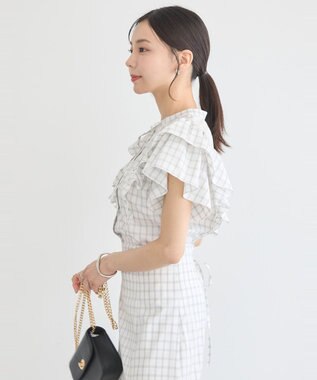 earth music&ecology フリルチェックブラウス Off White