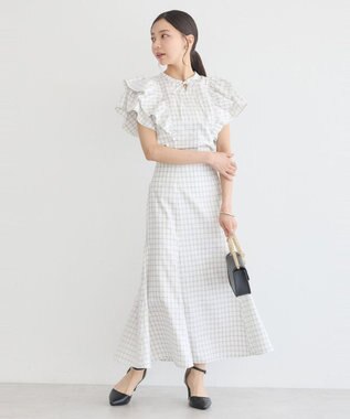 earth music&ecology フリルチェックブラウス Off White