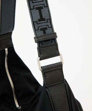 IACUCCI アーゴ M NYLON/CERVO ブラック