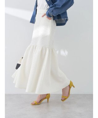 earth music&ecology エンボスフラワー　切替ボリュームスカート