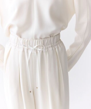 BEIGE， RUE / ドライタッチイージーセミワイドパンツ Ecru