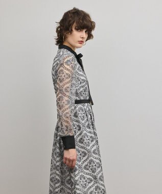 GRACE CONTINENTAL オーナメント刺繍フレアワンピース キナリ