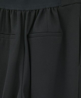 Green Parks きれいシルエットパンツ（テーパード） Black