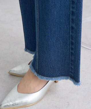 earth music&ecology フロントシームセミフレアデニムパンツ Medium Indigo