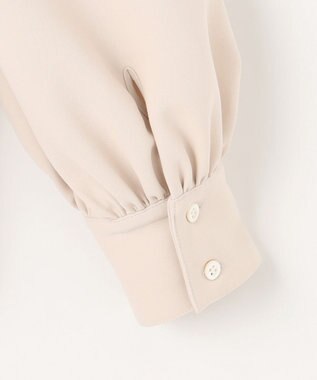 組曲 【KUMIKYOKU NAVY】コンフォータブルドレープ フリルブラウス サンドベージュ系