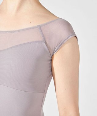 Chacott フレンチスリーブレオタード グレージュ