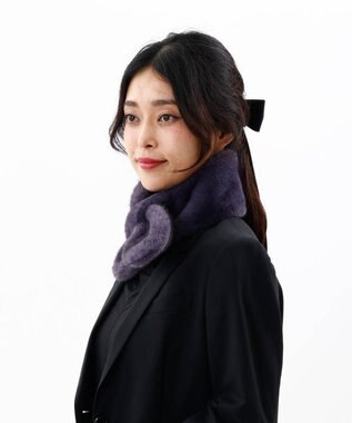 AURORA 【 ANNA SUI（アナ スイ）】エコファー差込みマフラ－ パープル