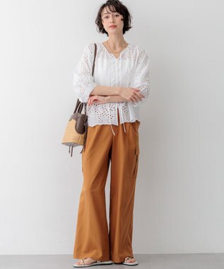 23区 【先行予約/見上愛さん着用】コットンスラブポプリン カーゴパンツ シナモン系