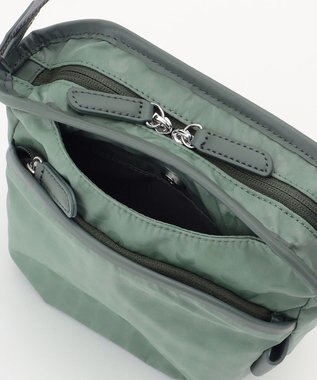 Y'SACCS Polka Dots　パイピングポケットポシェット ライトグリーン