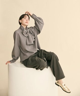 #Newans 【洗濯機可】ビックリボンパウダリーブラウス チャコール