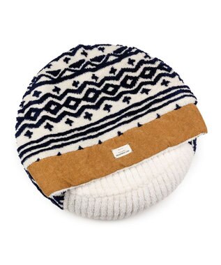 PET PARADISE ペットパラダイス 遠赤外線 丸型 寝袋 《カントリー柄》 Ｍ ホワイト×ネイビー