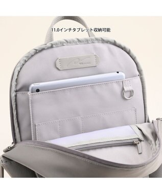 ACE BAGS & LUGGAGE W&.Day/Night クルホ ラウンドリュック 11.0インチタブレット収納 15296 ダブルアンドデイナイト グレージュ