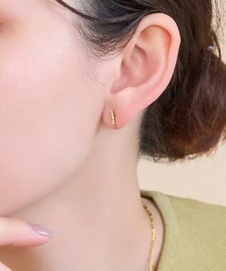 Phoebe 【痛くないシリーズ/金属アレルギー対応】ストレートビジューライトフィットイヤリング