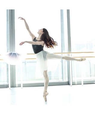 Chacott 【Nela ライン】ベロネーゼタイツIII（スティラップ） －