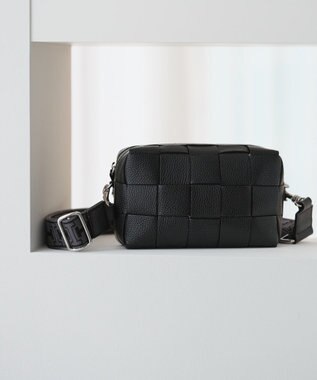 IACUCCI 【新色登場！】ベルタXS CERVO ブラック