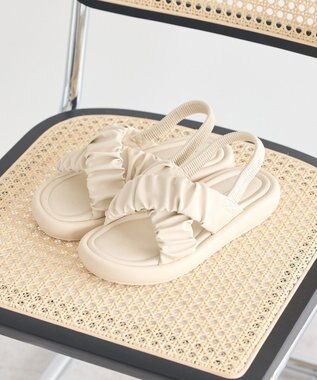 earth music&ecology ギャザークロスサンダル