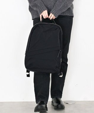 NIZYU KANO LIGHT NYLONリュック Mサイズ ブラック
