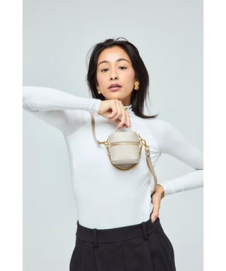 style code 【VerdeVari/ヴェルデヴァリ】TINY VANITY BAG グレージュ