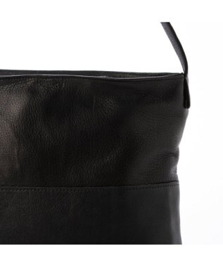 UNBILLION ペルケ perche / ガーメントレザー・サスティナブルボディーショルダー ブラック