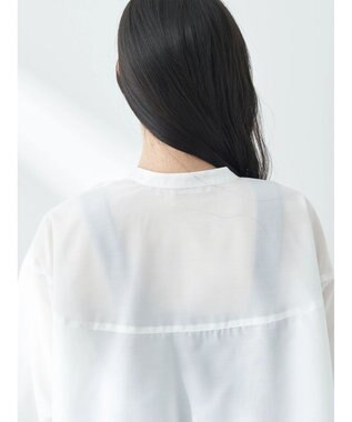 earth music&ecology シャツブルゾン Off White