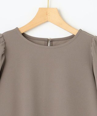 組曲 【接触冷感・吸湿・UVカット】ジョーゼットジャージーフリルブラウス モカブラウン系