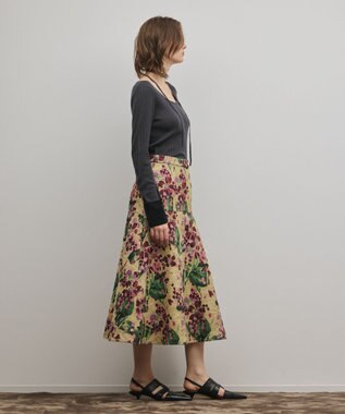 GRACE CONTINENTAL フラワージャガードフレアスカート ベージュ