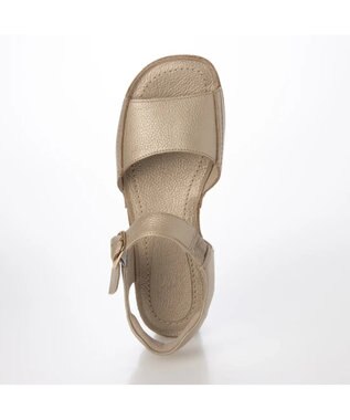 ing <ing>【WEB限定】【サスティナブル】ウエッジヒールレザーサンダル ゴールド