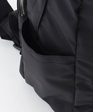 Y'SACCS フロントポケットベーシックリュック ブラック