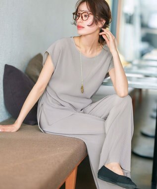 Tiaclasse 【2点セット・新色追加・洗える】クリスタルプリーツセットアップ グレージュ