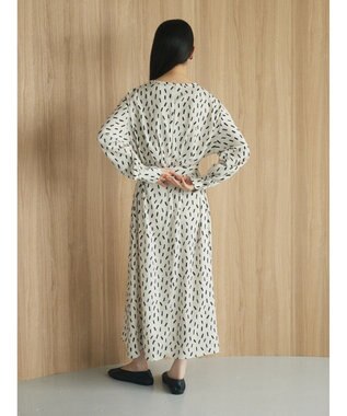 Green Parks armonia．スクエアドットプリントタックワンピース Ivory