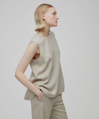 BEIGE， CAROLE / クルーネックブラウス Sand×Slate