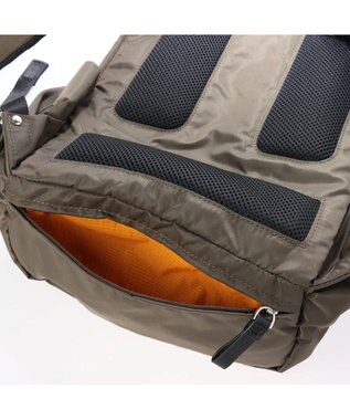 Y'SACCS WELLBA リュックサック　Ｓサイズ カーキ