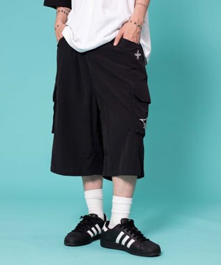 WEGO 別注PIKOグラフィックカーゴショーツ ブラック