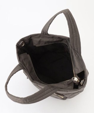 TOCCA 【撥水】CHECKER CLOVER QUILT BAG トートバッグ カーキ系