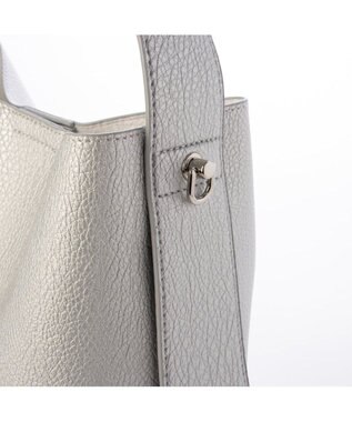 UNBILLION カシュカシュ cachecache / ポーチショルダー付き2wayホーボーバッグ シルバー