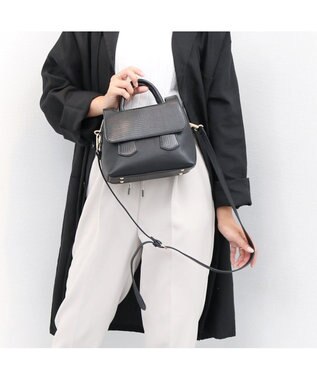 UNBILLION 【テレビ ドラマ着用アイテム】カシュカシュ cachecache / クロコダイル風フラップ2wayミニボストン ブラック