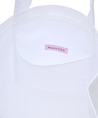 Maison de FLEUR ブランドロゴ発泡プリントスクエアトート Off White