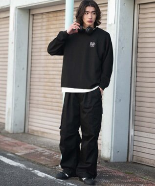 WEGO 【ユニセックス着用ITEM/MLサイズ展開】ガールプリントT（LS） ブラック