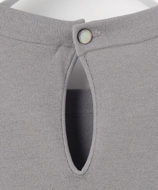 23区 【ご好評につきカラー追加/洗える】クロスコンビ パフスリーブ ニット カーキ系