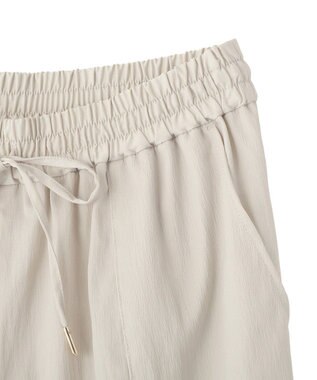 Green Parks 表面感サテンタックパンツ Gray Beige