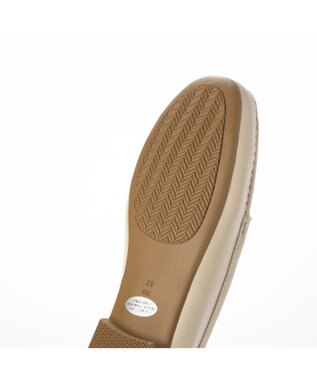 ing 【３E】【サスティナブル】モカシューズ アイボリーカタオシ