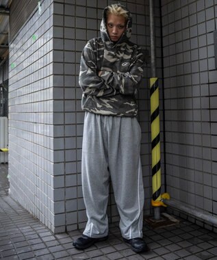 WEGO 【ユニセックス着用ITEM】パターンメタルワンポイントプルパーカー 柄1