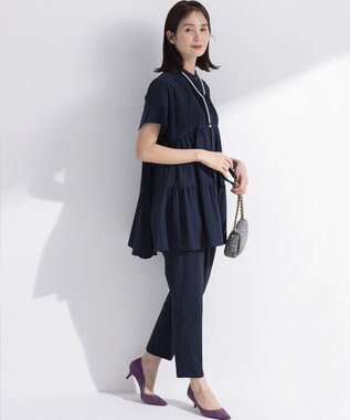 組曲 スーパーライトストレッチテーパード パンツ ネイビー系