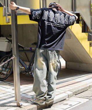 WEGO 【ユニセックス着用ITEM】アクセ付きストレートロゴT（SS） ブラック