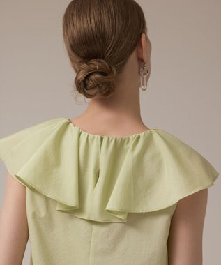 GRACE CONTINENTAL フリルカラートップ ライトグリーン