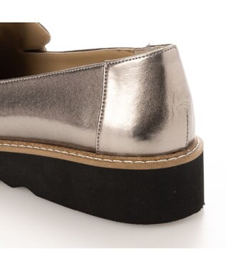 MODE ET JACOMO <carino>【レイン】ポインテッドコインローファー ダークシルバー