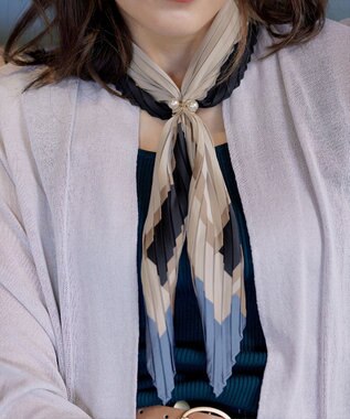 Tiaclasse 【選べる柄タイプ】プリーツスカーフ Cグレージュ